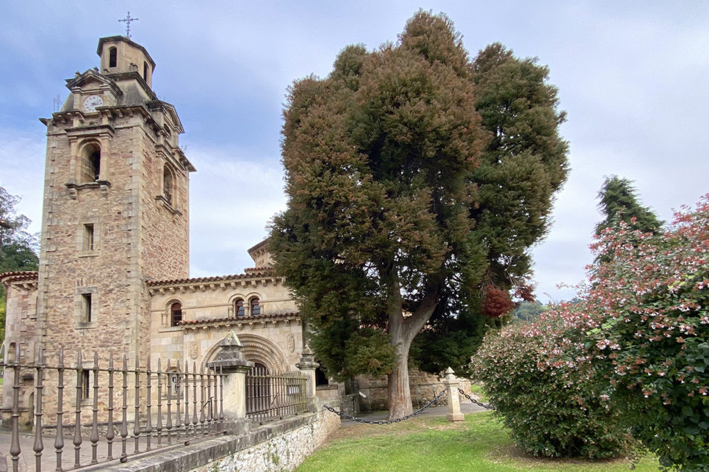 Iglesia de Puente Viesgo